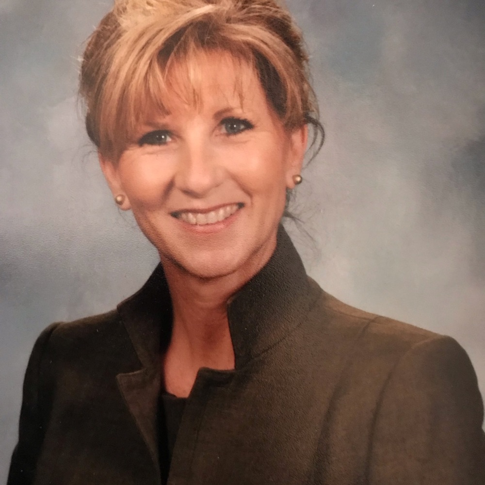 Meet your Posher, Pamela